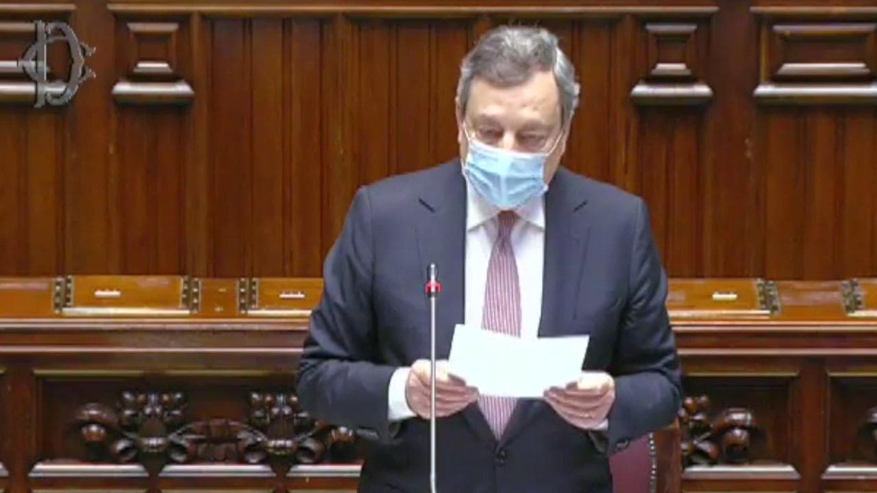 Draghi ricorda Luana e gli altri morti sul lavoro: il lungo applauso della Camera