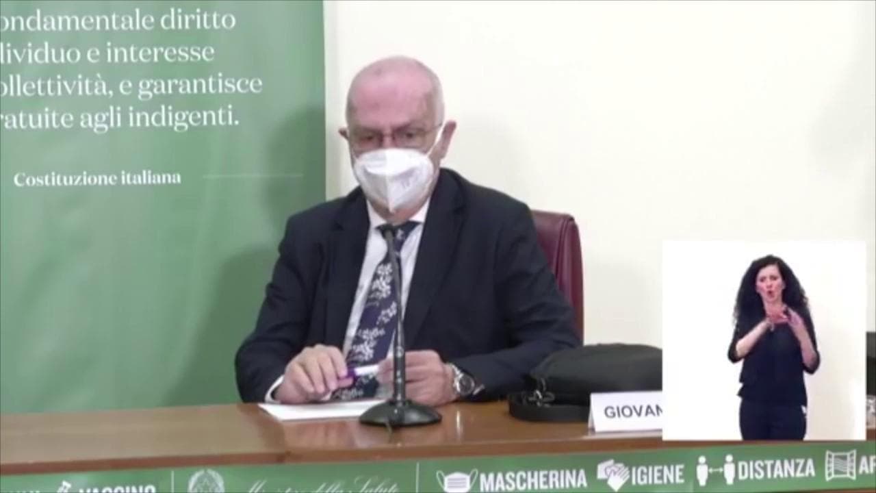 Vaccini, Rezza: "Nessuna controindicazione per AstraZeneca e J&J negli under 60"