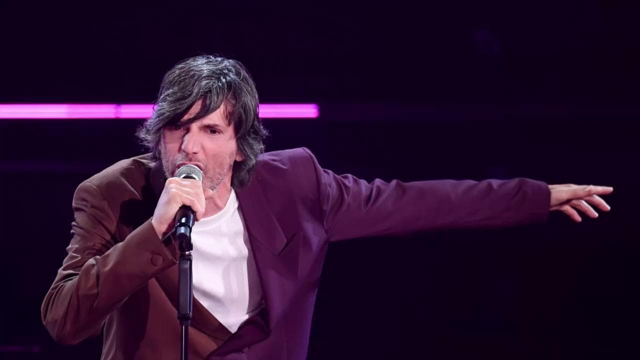 Sanremo 2021, Bugo torna sul palco: sui social tutti pensano a Morgan