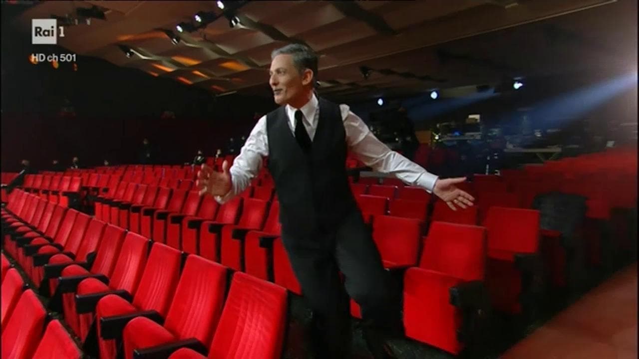 Sanremo 2021, le gag di Fiorello tra le poltrone vuote e su Draghi "Merkel con la cravatta"