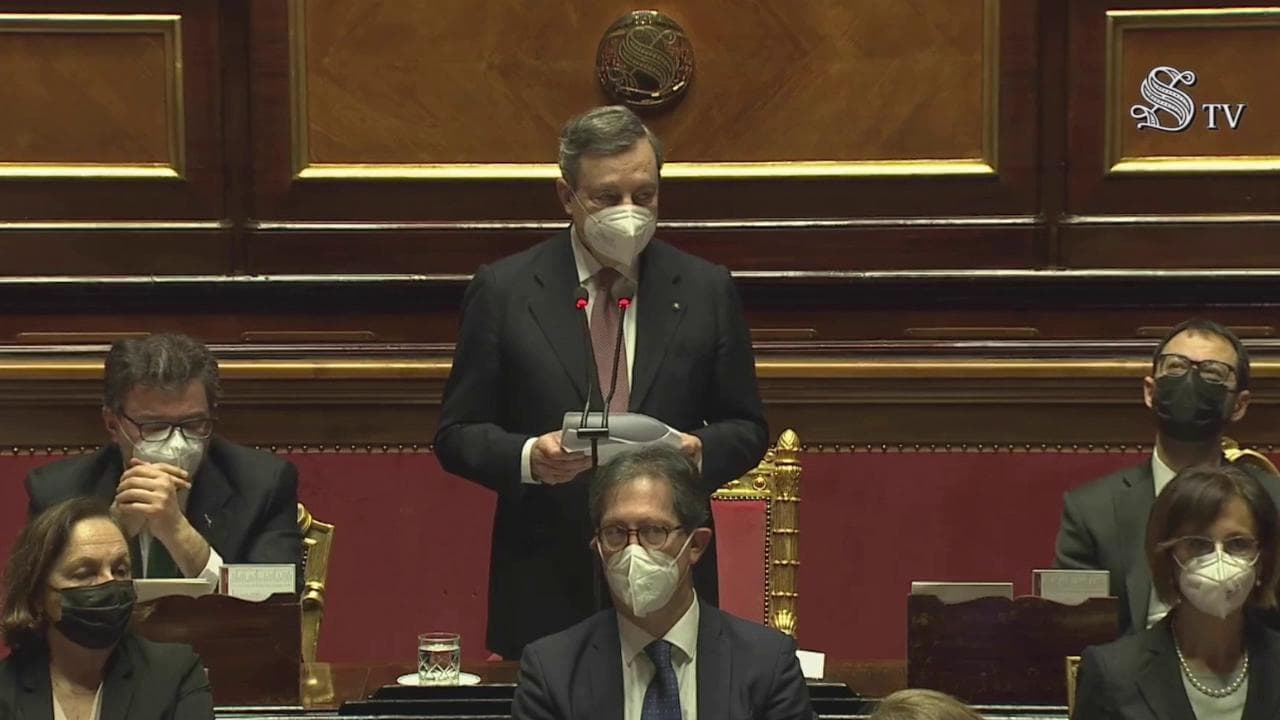 Fiducia, Draghi: "Governo nasce nel solco dell'Ue e Alleanza atlantica. Euro scelta irreversibile"
