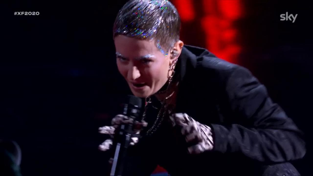 X Factor, standing ovation per i Melancholia con la cover degli Eurythmics