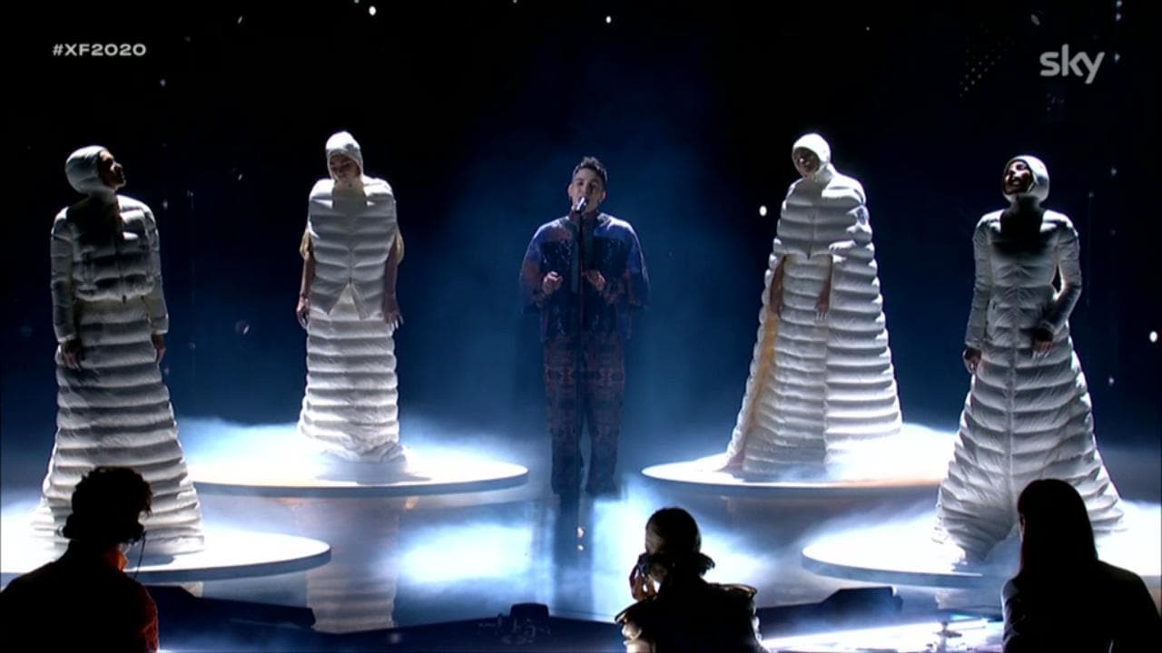 X Factor, Vergo fa sua 'La cura' di Franco Battiato
