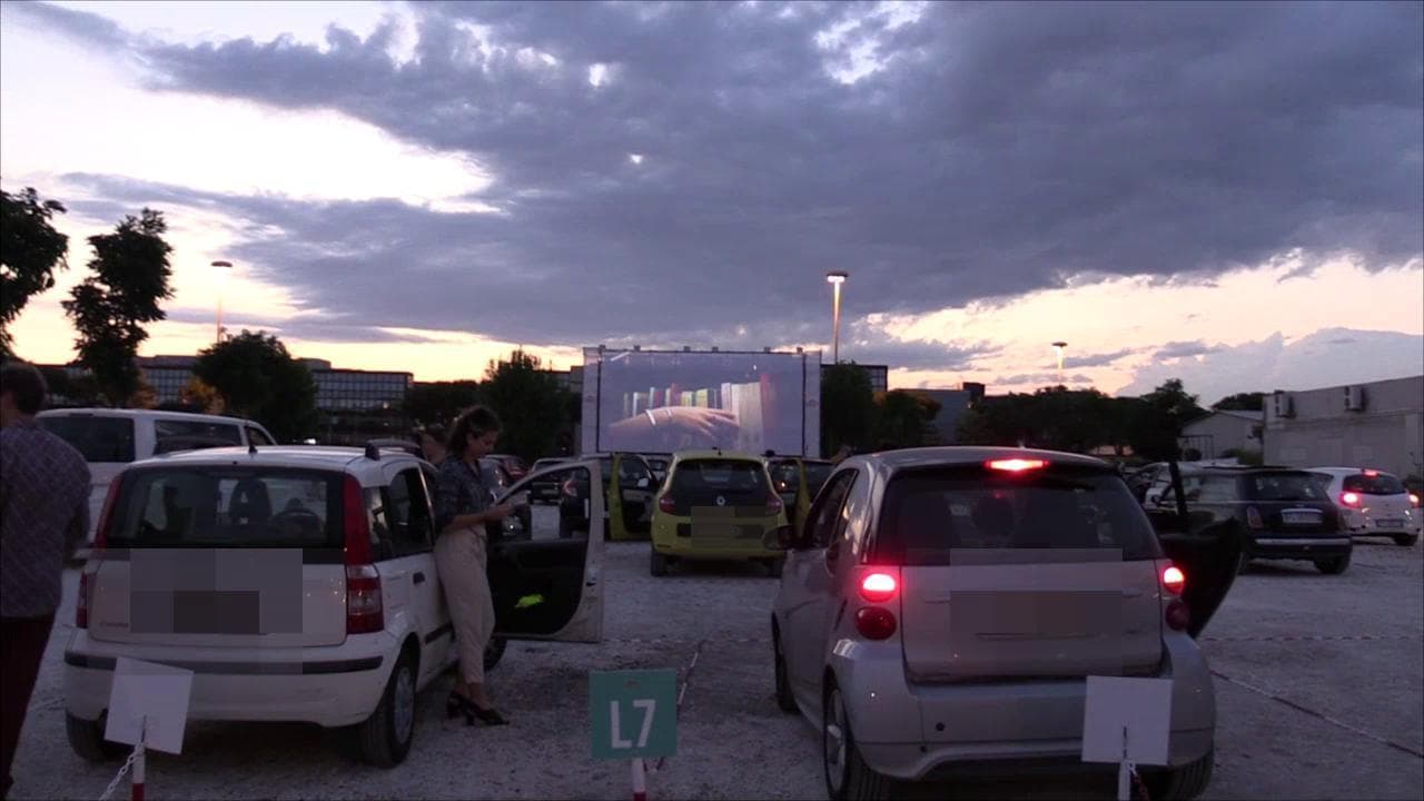 Roma Fase 3, il cinema riparte anche dal drive-in: un tuffo nell'America anni '60
