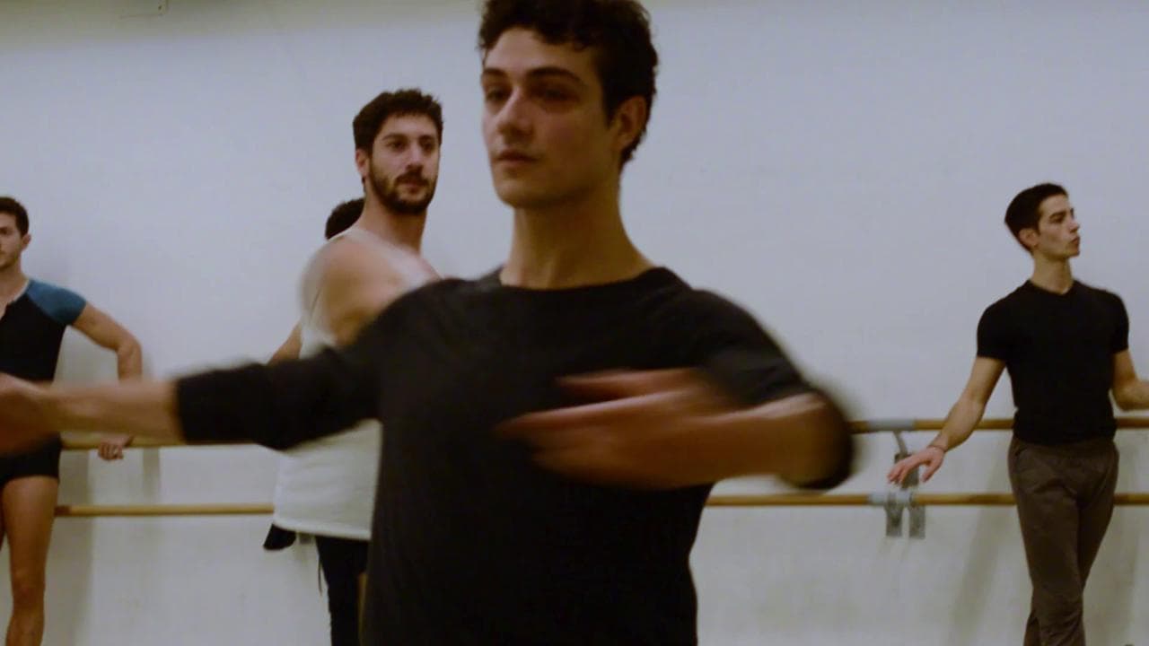 L'emozione dei ballerini del Teatro dell'Opera che tornano a danzare: "Ma Romeo non potrà toccare Giulietta"