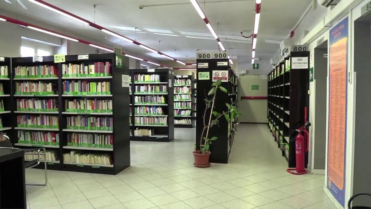 Fase 2, riaprono le biblioteche a Roma: "I libri riconsegnati andranno in quarantena per 10 giorni"