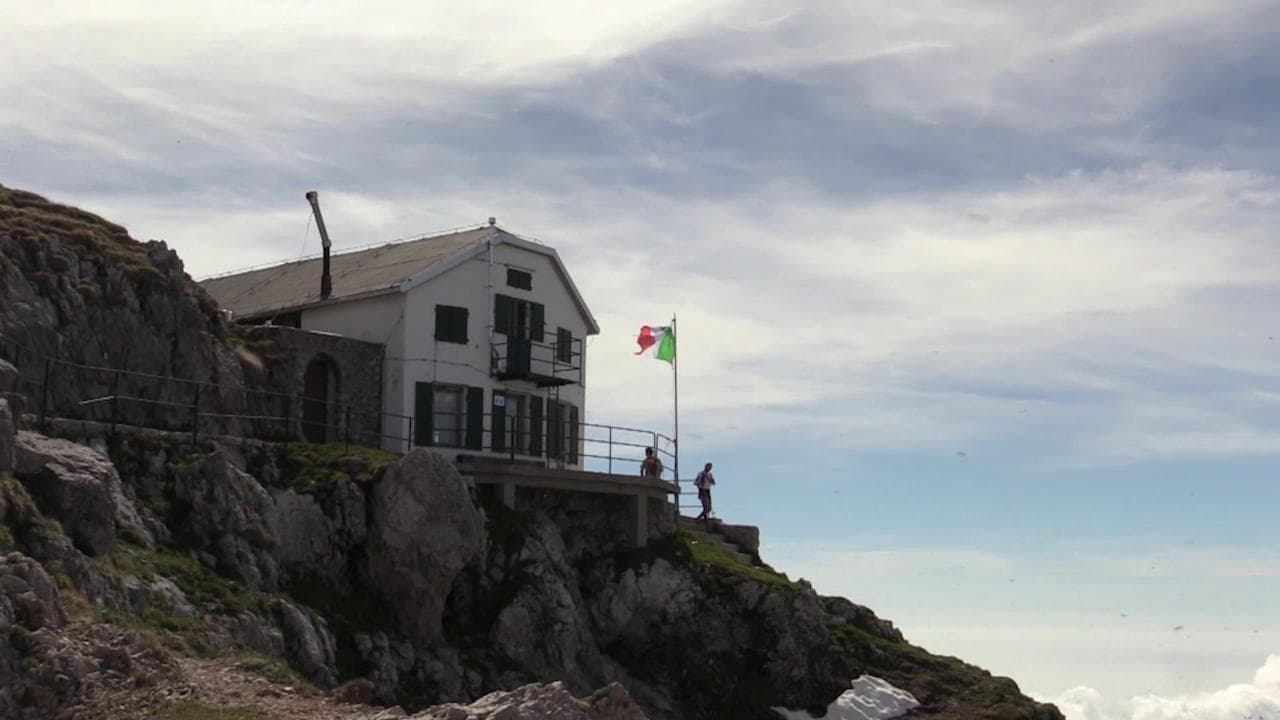 Fase 2, in alta quota con mascherina e gel: le nuove regole dei rifugi di montagna