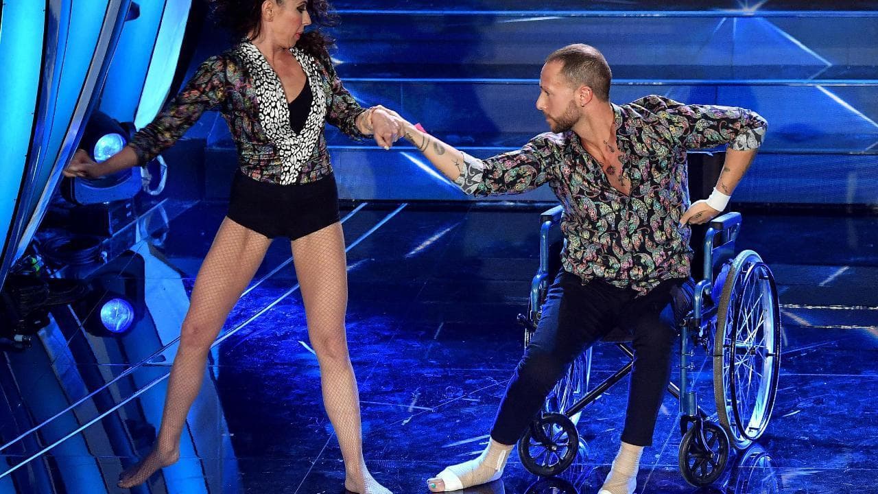 Sanremo 2020, sul palco Ivan Cottini: il ballerino che combatte la sclerosi con la danza