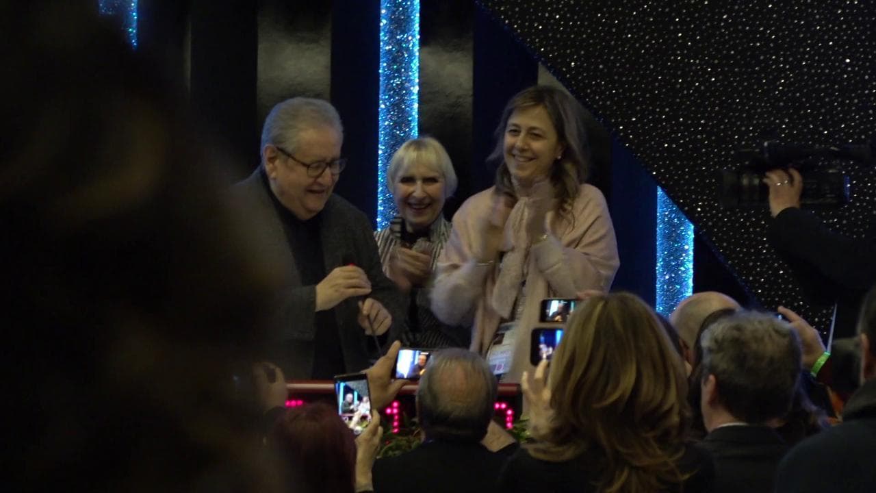 Sanremo 2020,  Vincenzo Mollica va in pensione: standing ovation in sala stampa