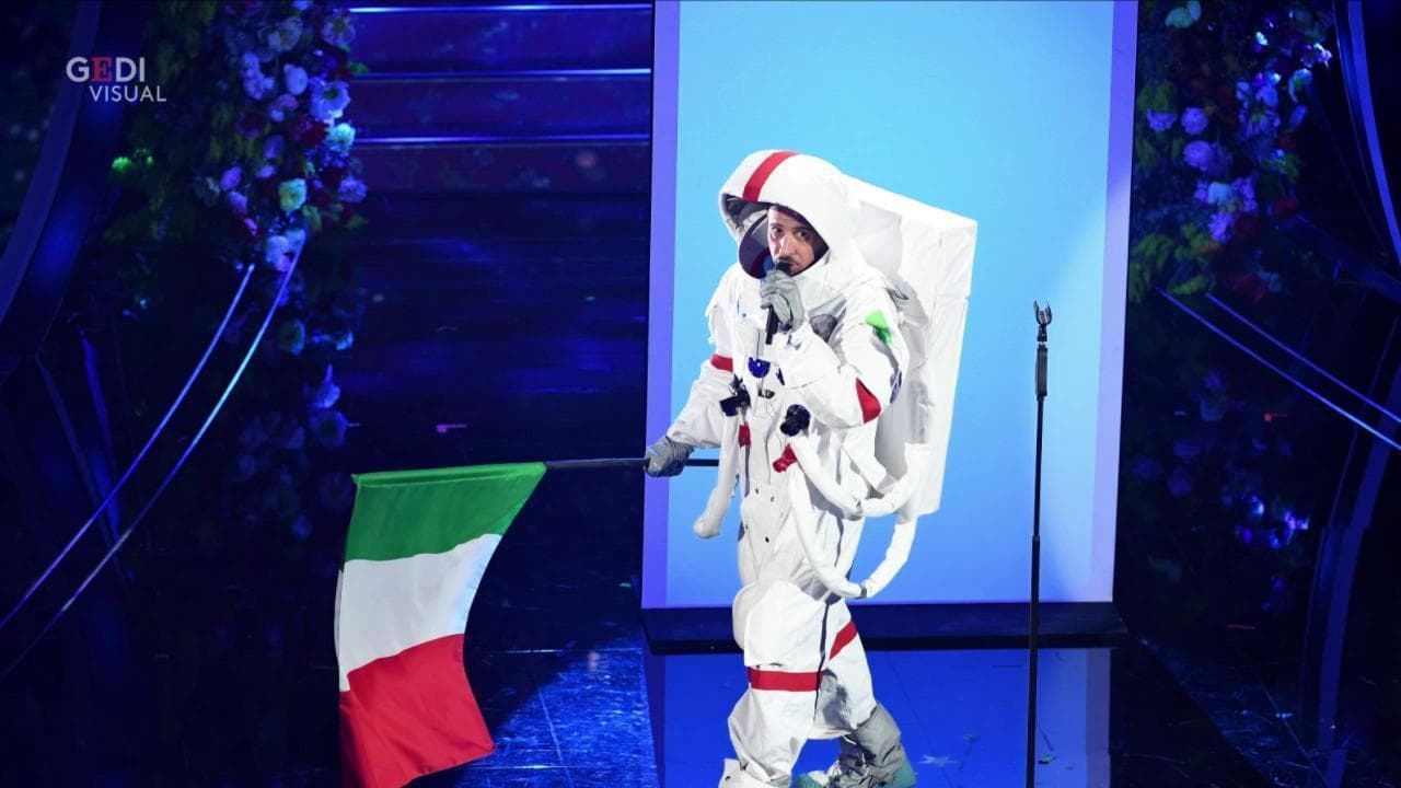 Sanremo 2020, Gabbani astronauta come Luca Parmitano: "Un italiano vero"