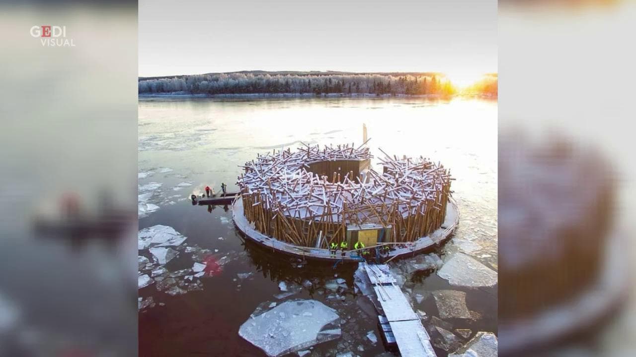 Svezia, l'hotel galleggiante tra i ghiacci per vedere l'aurora boreale e il sole di mezzanotte
