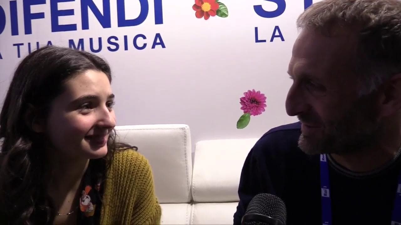 Sanremo 2020, Tecla: "A 16 anni si può dire la propria contro la violenza sulle donne"