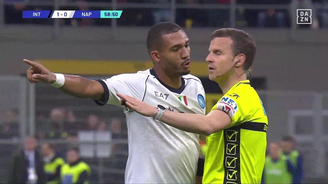 L'accusa di Juan Jesus all'arbitro La Penna: "Acerbi mi ha detto 'sei un negro', non mi sta bene"
