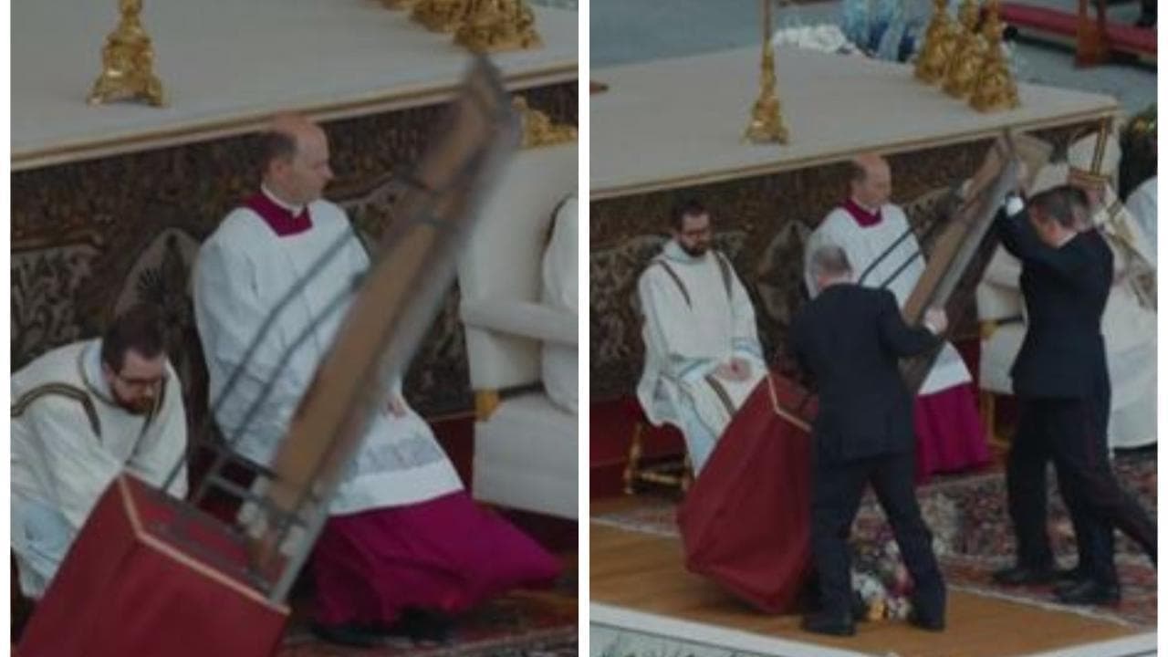 Vaticano, per il forte vento cade l'icona del "Resurrexit": gli inservienti accorrono