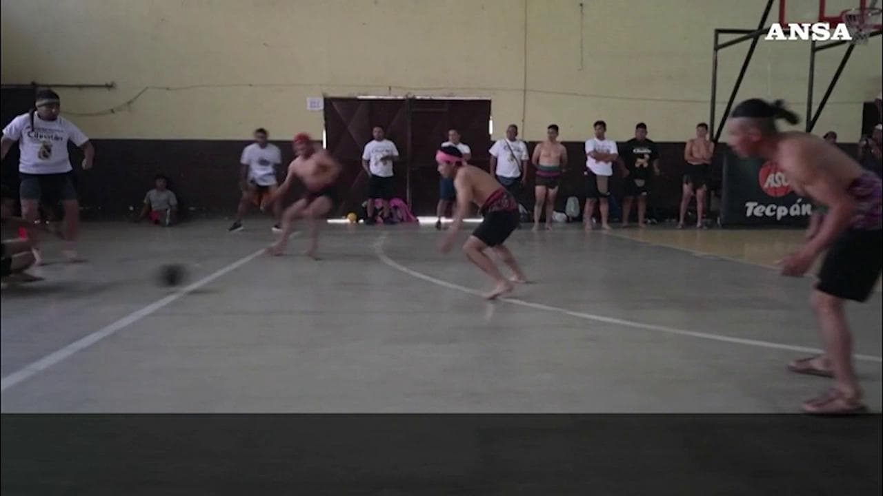 In Guatemala si festeggia l'equinozio di primavera con una partita di pelota maya