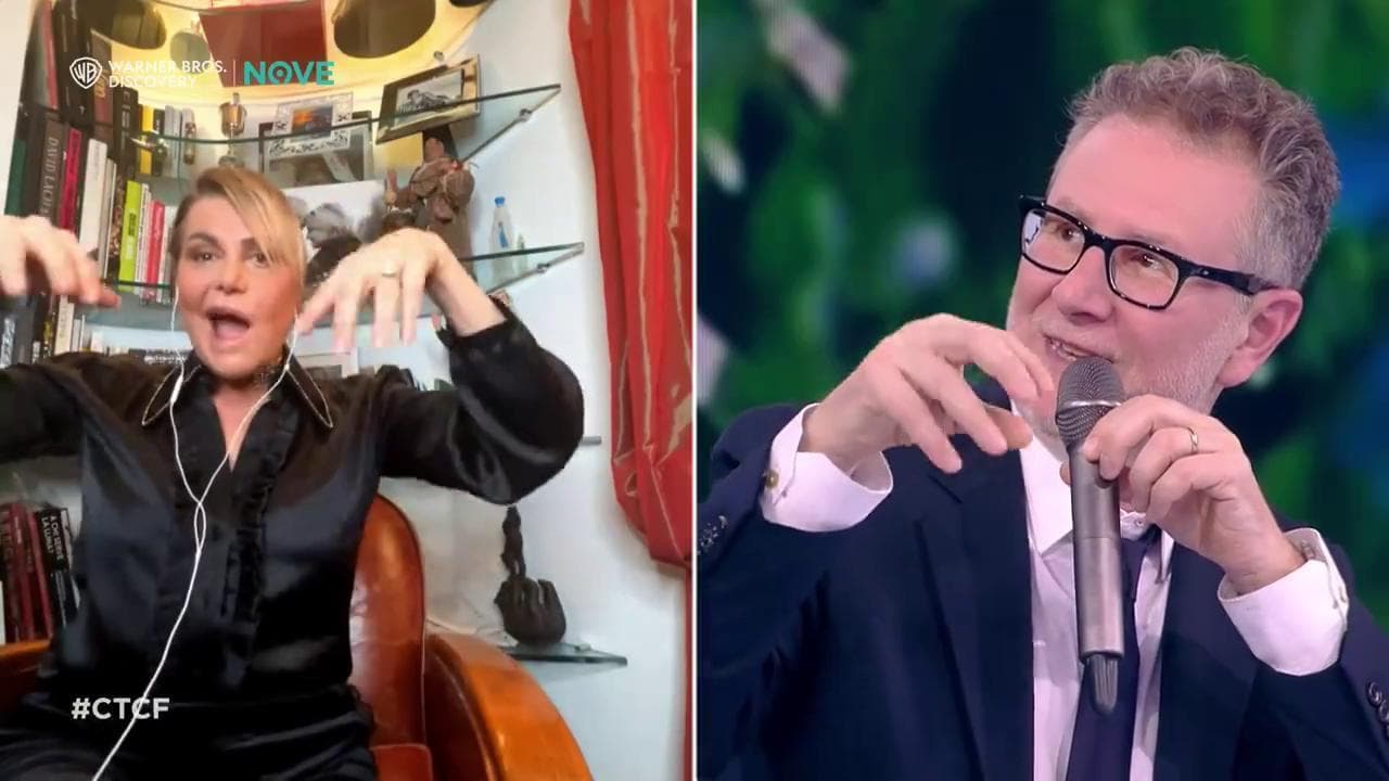 Simona Ventura e il siparietto con Fazio: "L'intervista è diventata il gioco dei mimi"