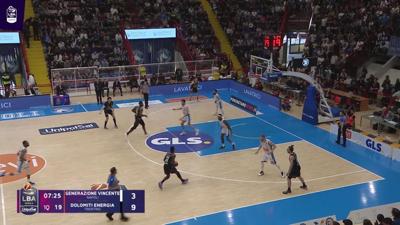 Basket Serie A, gli highlights di Gevi Napoli basket-Dolomiti energia