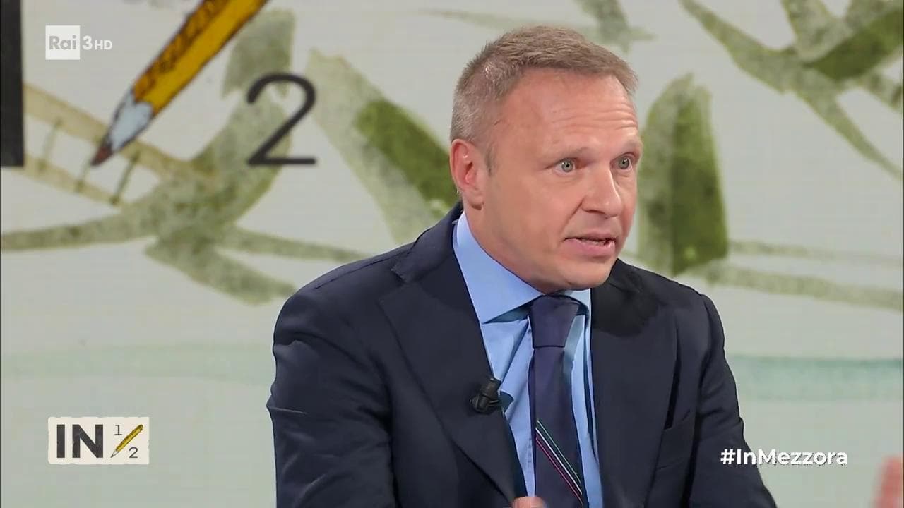 Il ministro Lollobrigida: "Il termine antifascismo ha portato a morti"