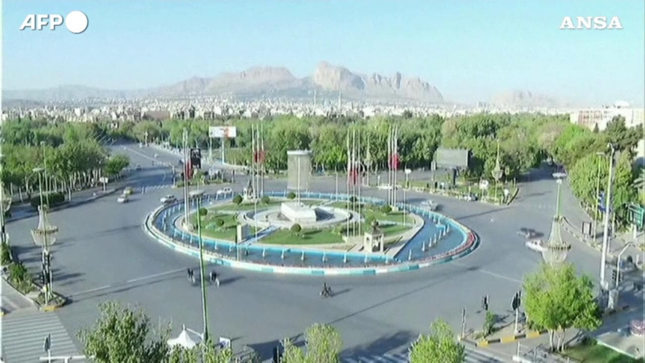 Iran, traffico normale a Isfahan dopo l'attacco israeliano