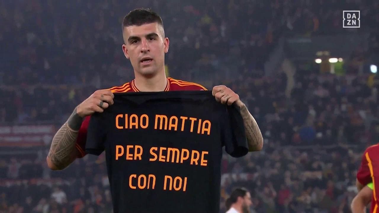 L'esultanza di Mancini per il gol in Roma-Milan: la dedica sulla maglia è commovente
