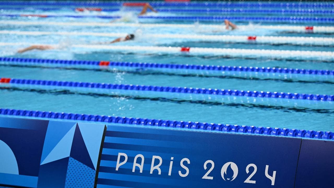 La piscina al rallentatore. Perché a Parigi 2024 non si battono i record del mondo nel nuoto