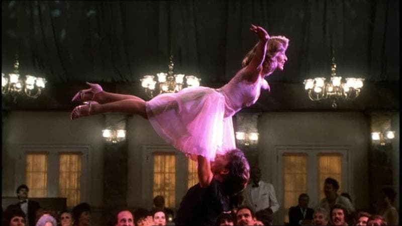 Stasera in tv ‘Dirty dancing’: è il tempo della nostra vita, per questo continuiamo a rivederlo