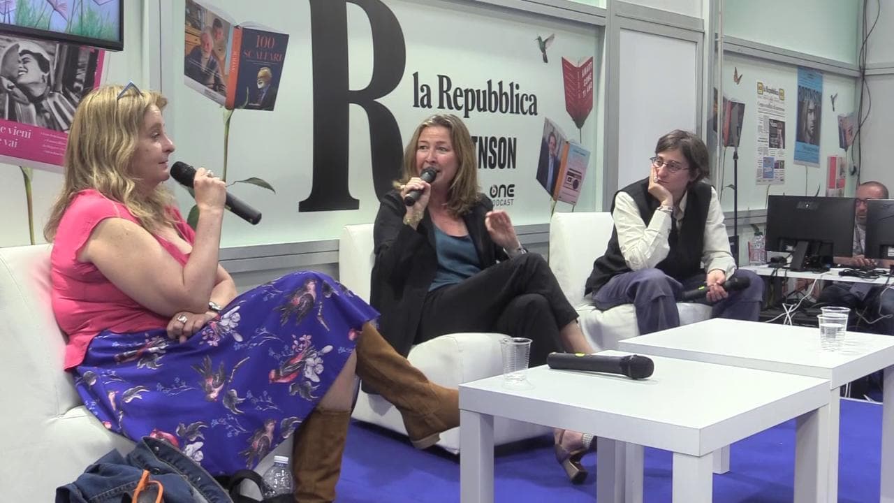 Bonvicini e Janeczek ricordano Michela Murgia: "Per il suo ultimo compleanno le facemmo un regalo bruttissimo"
