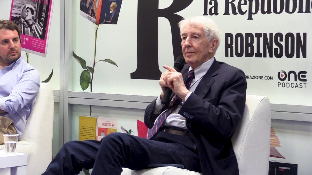 Corrado Augias: "Uno degli errori della sinistra è stato lasciare l'idea di patria ai neofascisti"