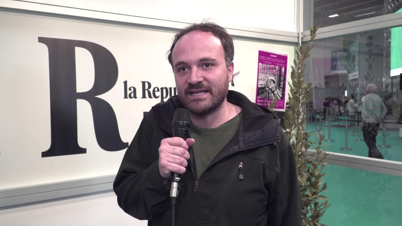 Paolo Di Paolo dà un consiglio di lettura al ministro Valditara: "Studiare i dinosauri è inutile? Legga i racconti per bambini di Moravia"