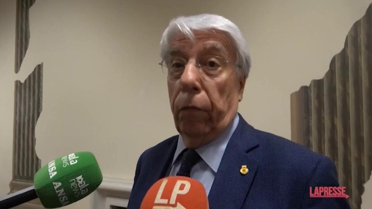 Giovanardi: "Vannacci? Conoscendo Berlusconi sarebbe stato nella sua area"