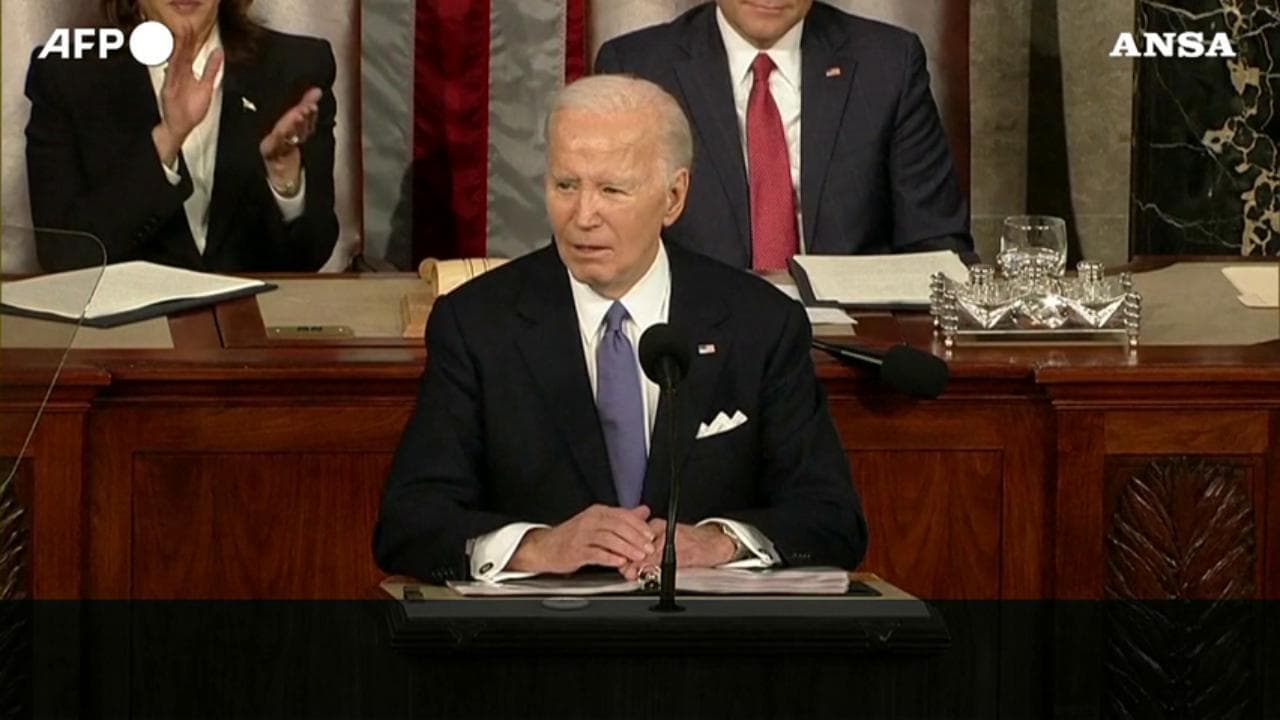 Stati Uniti, Biden attacca Trump: "La mia vita mi ha insegnato ad abbracciare libertà e democrazia"
