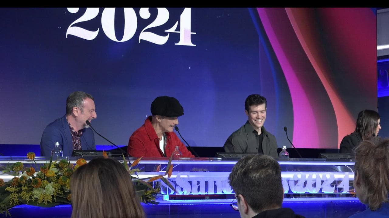 Sanremo, Fiorello e il 'caso Travolta': "Se i risultati sono questi, il ballo del qua qua lo rifarei volentieri"