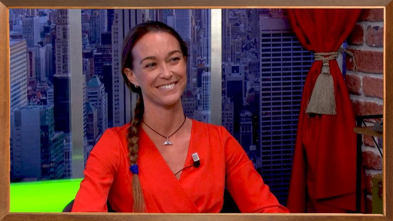 Metropolis/Extra 458  - La campionessa di apnea Zecchini: "La magia 123 metri sotto i mari, la battaglia (vinta) con il cibo in superficie"