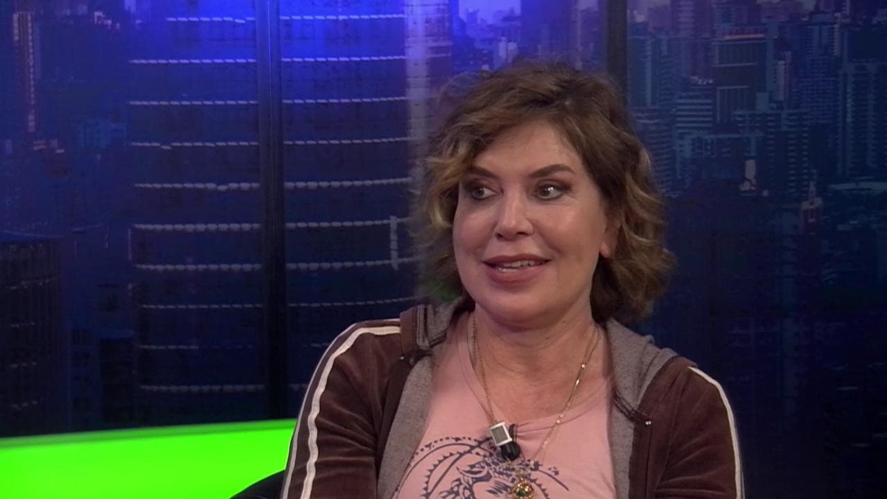 Metropolis Extra/352 Sabina Guzzanti: "Restate umani come i miei nonni anarchici. Berlusconi? Una disgrazia per il Paese"