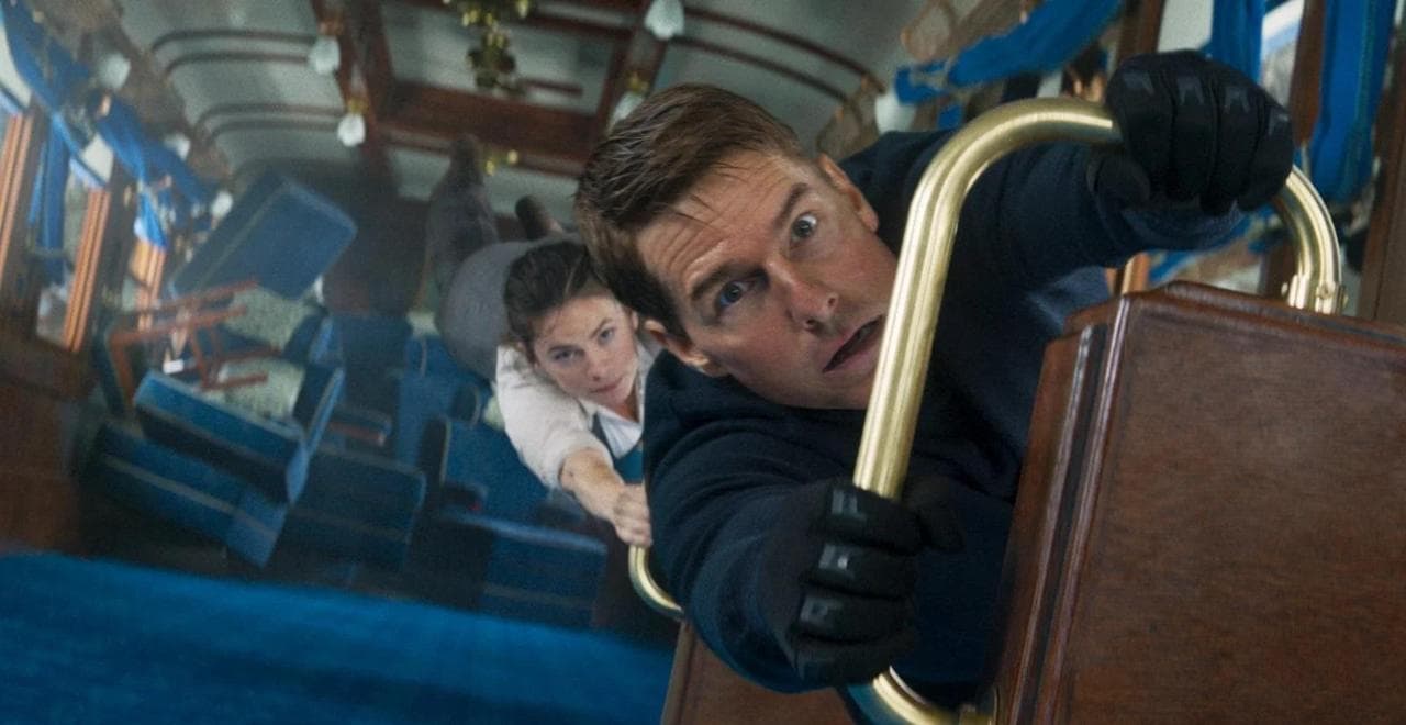 Cruise in una scena dell'ultimo 'Mission: Impossible', 'Dead Reckoning'