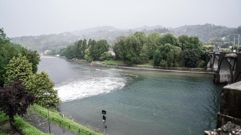 Temporale e grandine a Torno