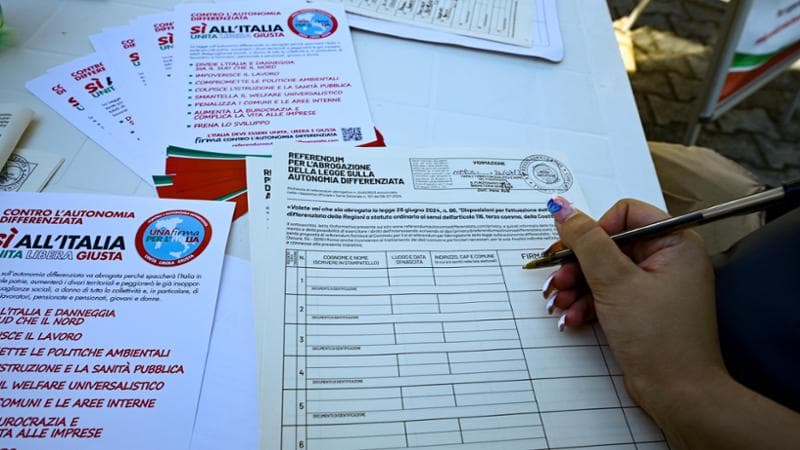 Boom delle firme anti Autonomia: ora la Lega teme il referendum