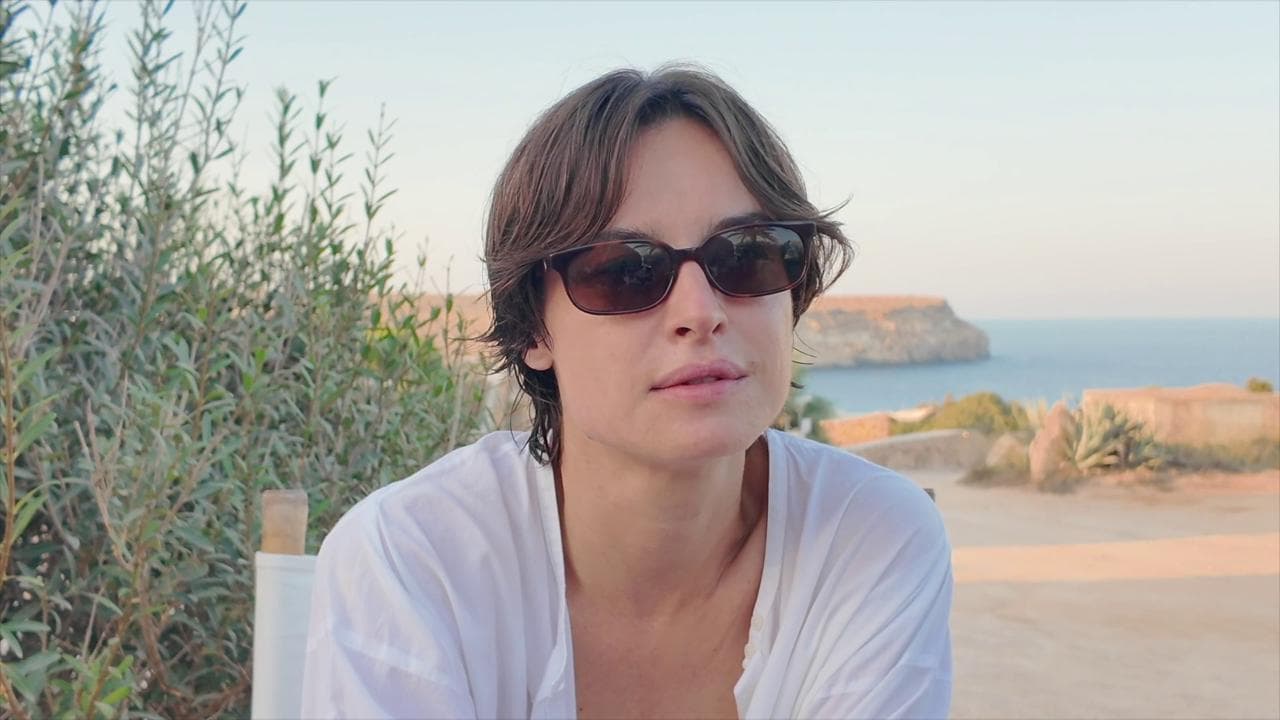 Kasia Smutniak, l'attrice e il suo docufilm a Lampedusa: "L'Europa è sorda ai richiami delle migrazioni"