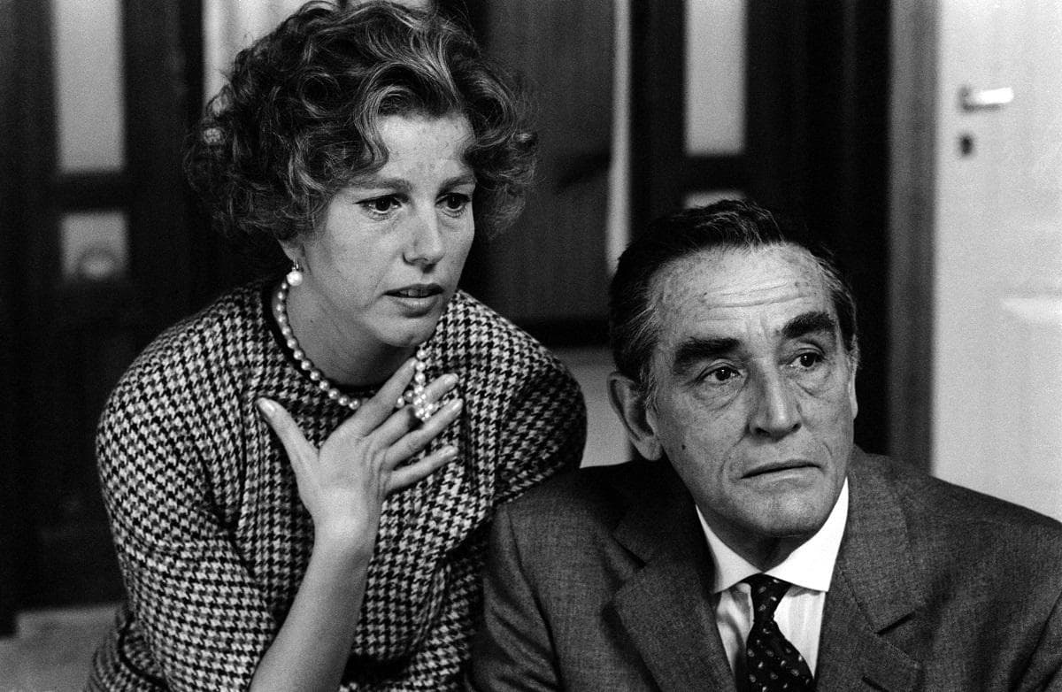 Con Vittorio&nbsp;Gassman&nbsp;in La famiglia di Ettore Scola (1987)