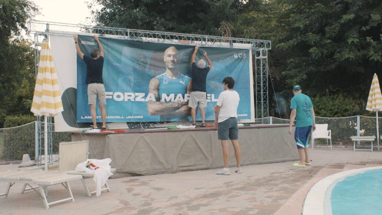 Parigi 2024, a Desenzano tra i tifosi di Jacobs: "Siamo fieri di te, sei uno di noi"
