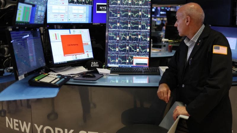 Borse, la febbre d’agosto