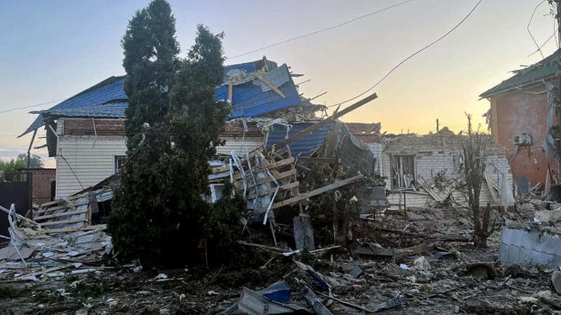 Distruzione nella citta di Sudzha
