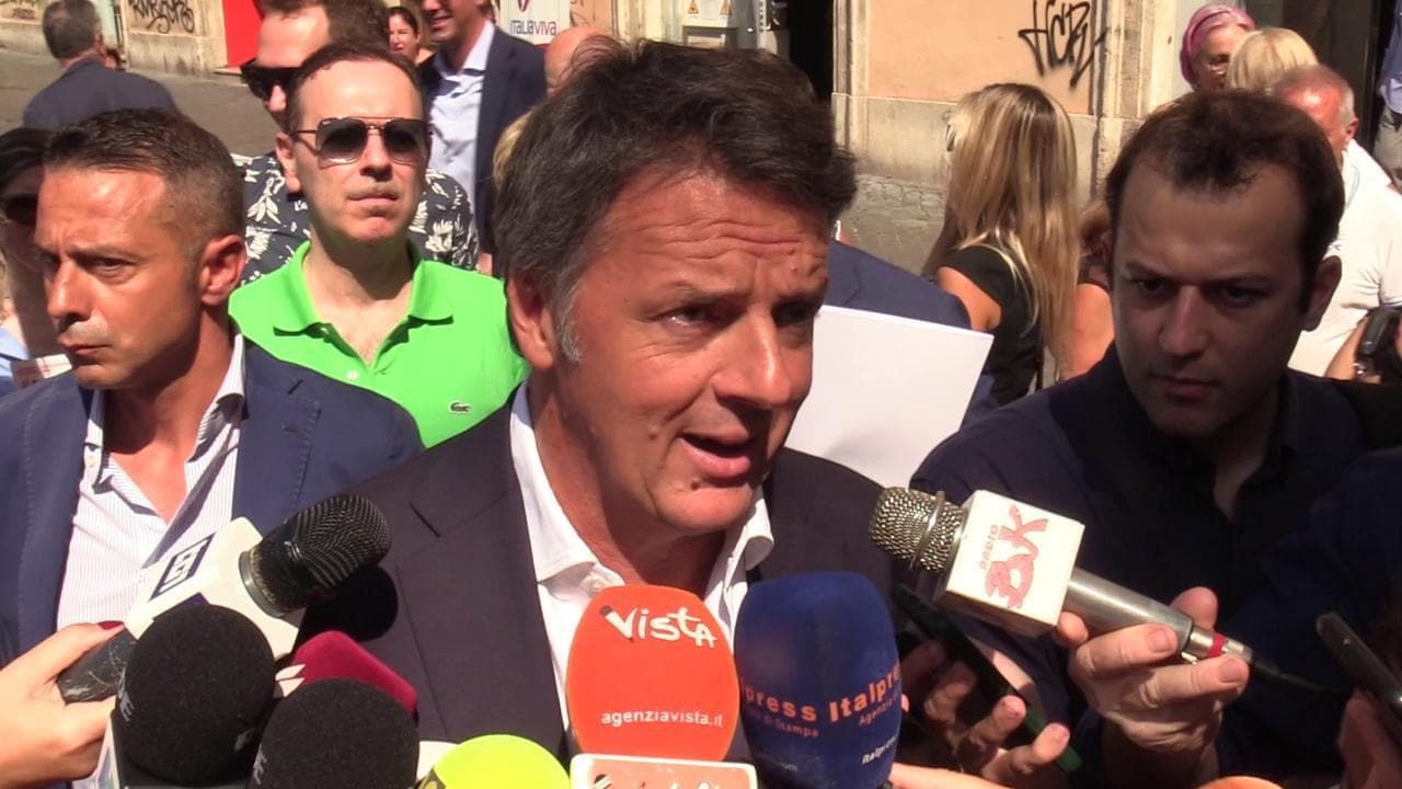 Autonomia, la raccolta firme di Italia Viva con Renzi: "Prima occasione per sfiduciare Meloni"