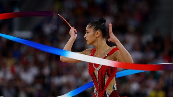 Sofia&nbsp;Raffaeli bronzo nella ginnastica ritmica: podio e lacrime nell’all-around

