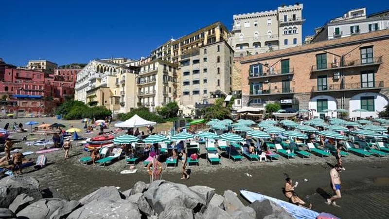 Banktitalia, turisti stranieri nel Belpaese spendono più del doppio degli italiani all’estero: bilancia pagamenti di settore a +2,8 miliardi a maggio