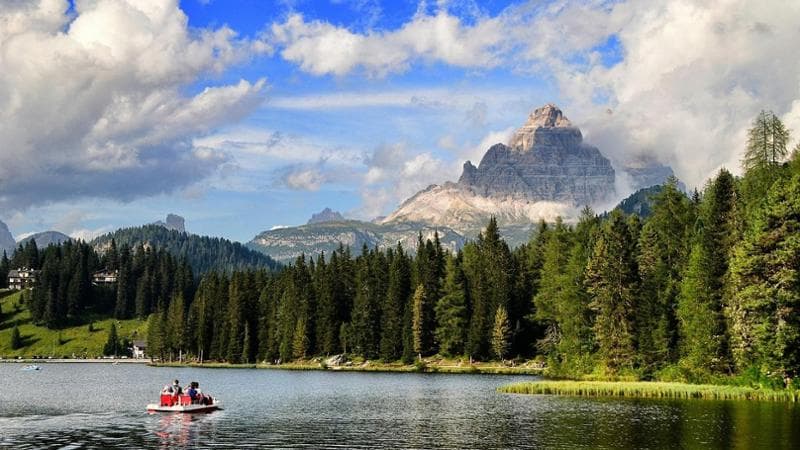 Misurina, il lago e il versante sud delle Cime di Lavaredo