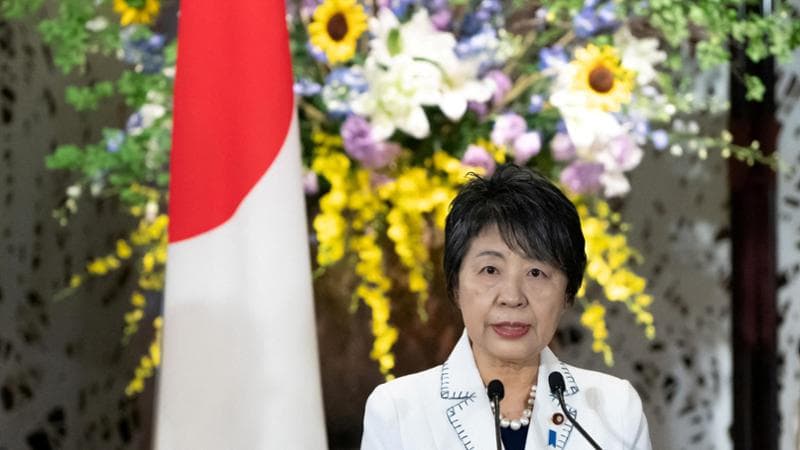 Giappone, chi è Yoko Kamikawa, la prima donna che può aspirare a diventare primo ministro
