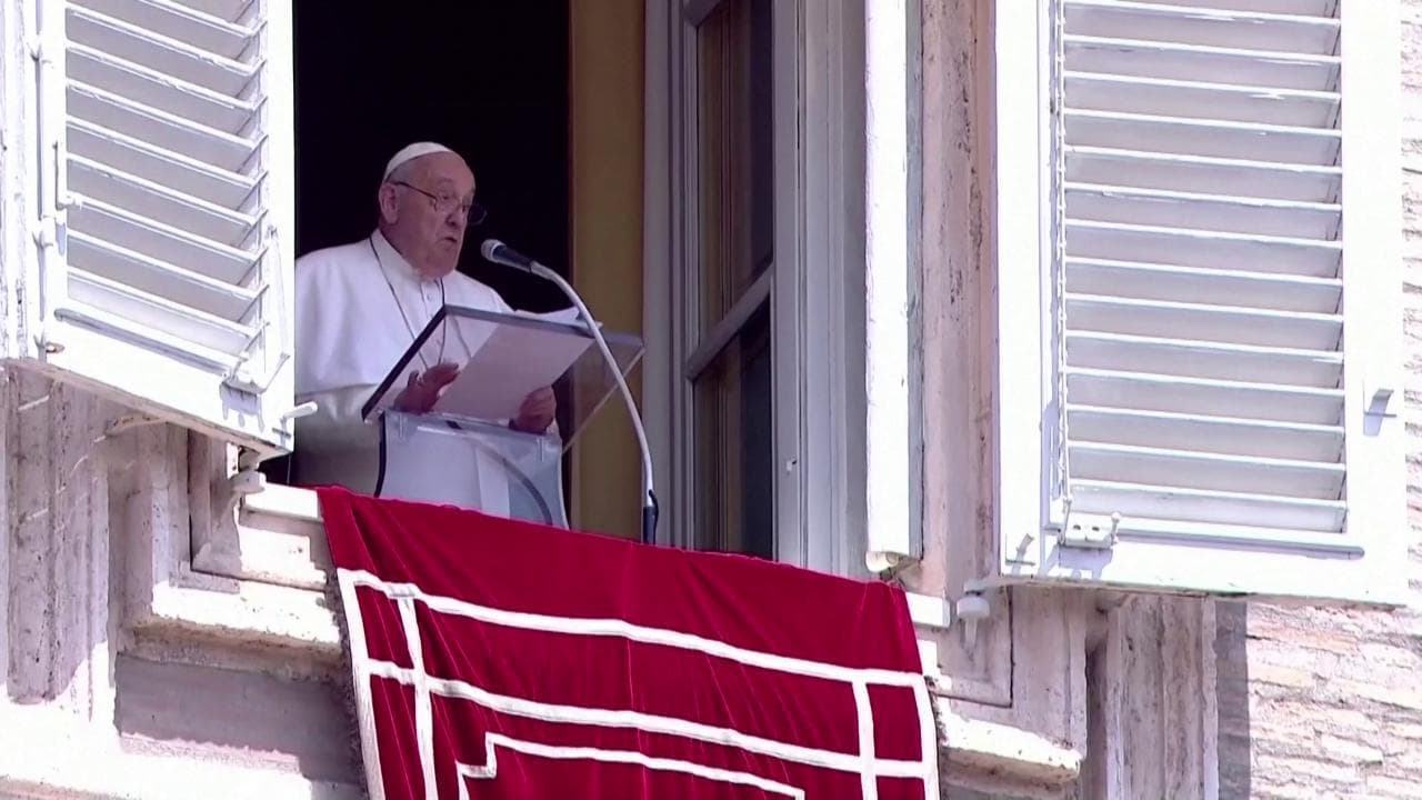 Gaza, l'appello del Papa: "Situazione umanitaria gravissima, il conflitto non si allarghi"