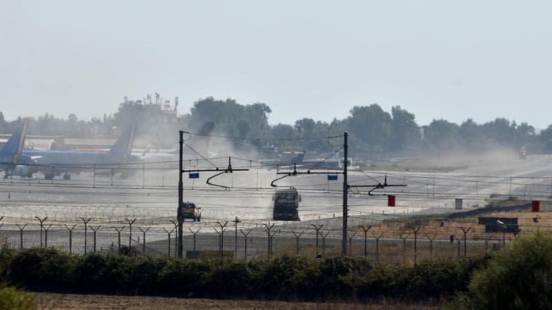 Voli cancellati, treni stracolmi in ritardo e metro chiusa: le mie 12 ore per tornare da Fiumefreddo di Sicilia a Roma