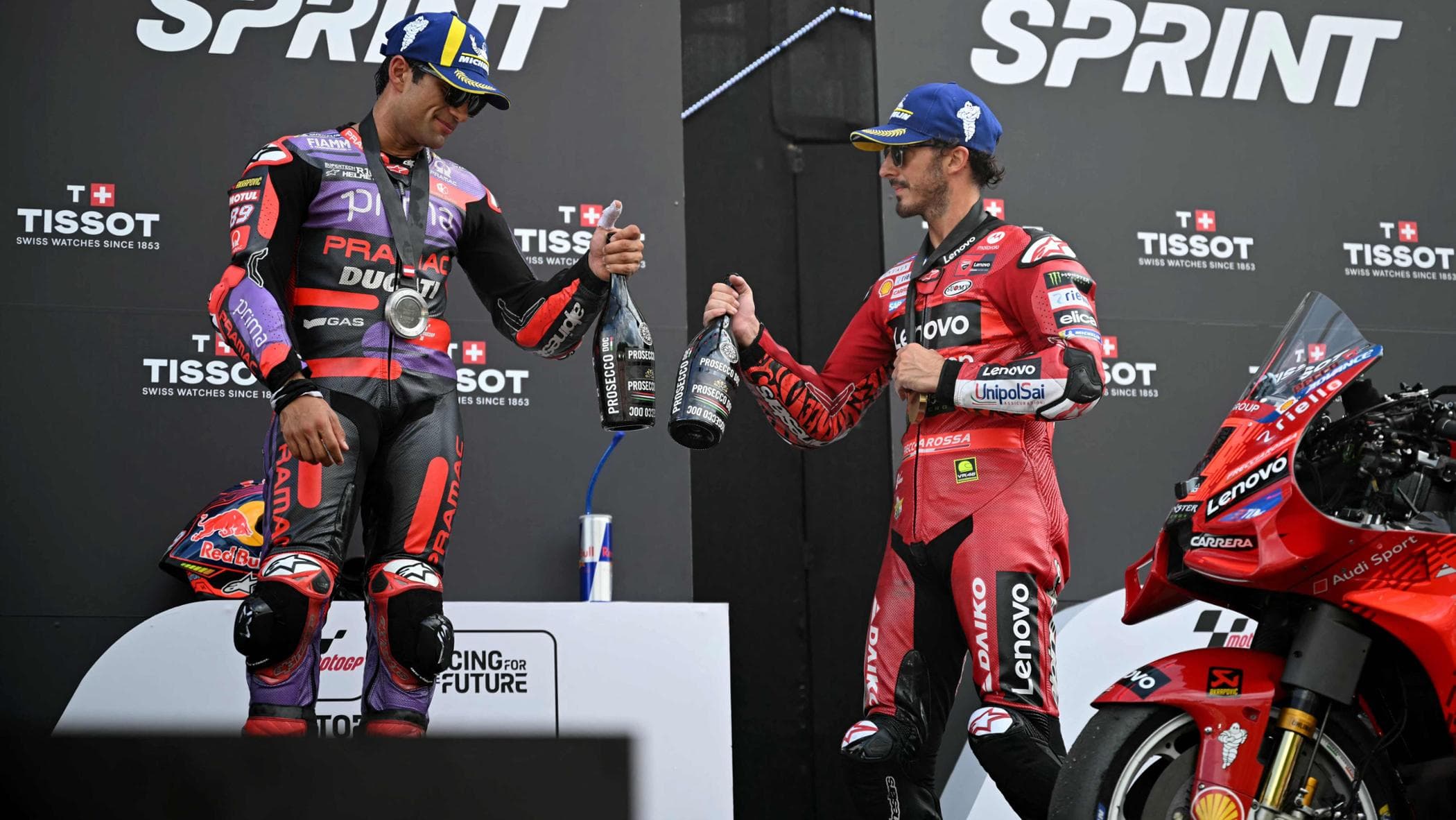 Bagnaia vince la Sprint in Austria e aggancia Martin in testa al ...